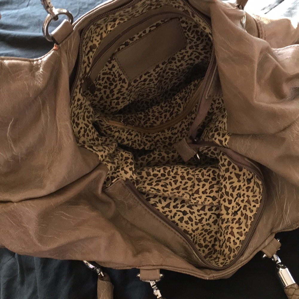 Purse - Picture 4 of 6